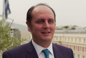 Τρ. Πειραιώς: Διακοπή συνεργασίας με Γιώργο Κορμά ως συμβούλου διοίκησης