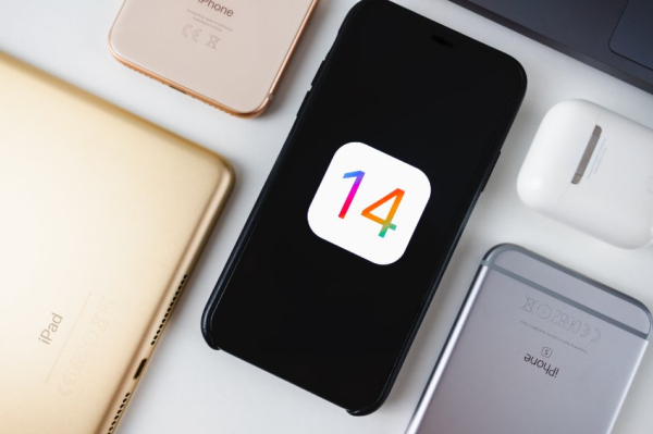 Apple: Μειώνει τον στόχο για την παραγωγή των iPhone 14+