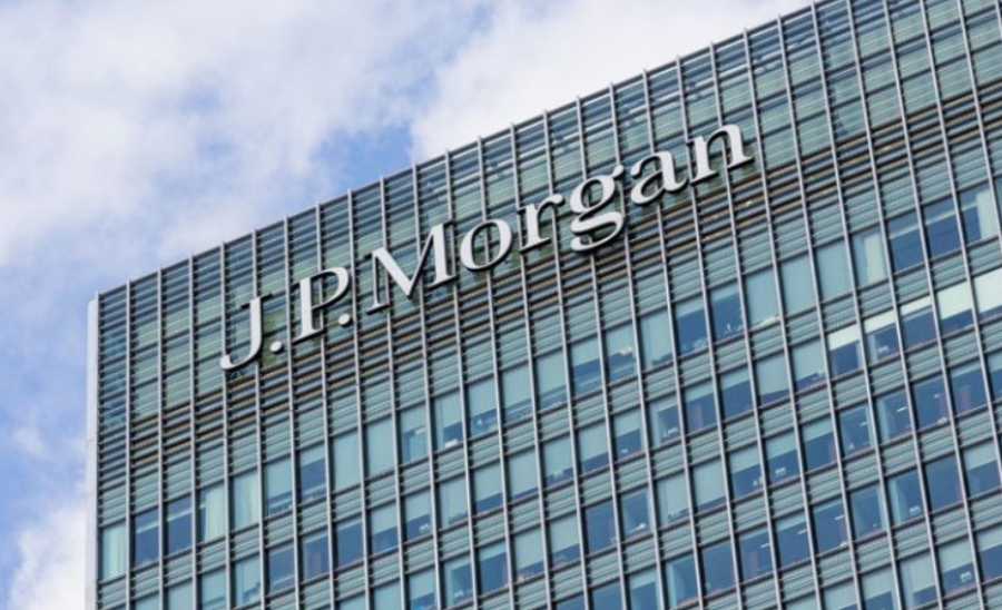 JP Morgan: Αποσύρει τη long θέση της στα ελληνικά ομόλογα μετά το sell off