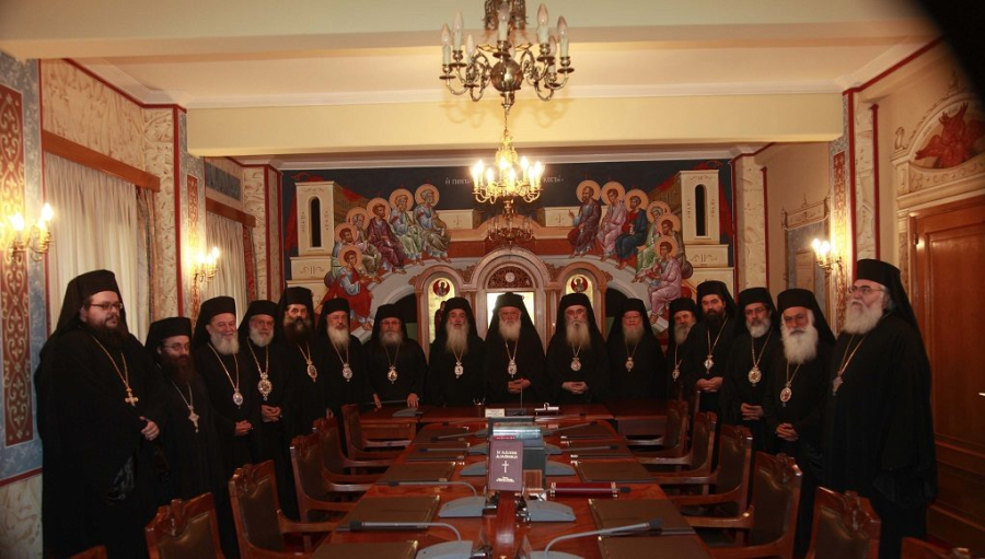 "Ιερό μπλόκο" στους πολιτικούς, για τον γάμο ομόφυλων ζευγαριών - Τι αποφάσισε η Ιερά Σύνοδος