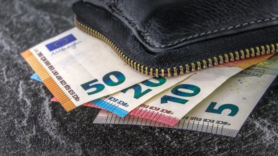 Ακρίβεια, απώλεια εισοδήματος και ενεργειακό τα βασικά προβλήματα των Ελλήνων