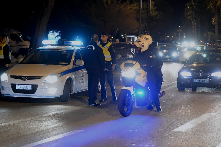 Η ΕΛ.ΑΣ βεβαίωσε σχεδόν 100 παραβάσεις για "κόντρες" στο Π. Φάληρο