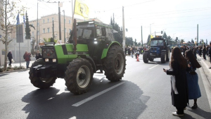 Αναχωρούν τα τρακτέρ από το Σύνταγμα - Εν αναμονή αποφάσεων για την πορεία των κινητοποιήσεων