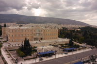 Ολοκληρώθηκαν τα έργα ανακατασκευής του οδοστρώματος περιμετρικά της πλατείας Συντάγματος