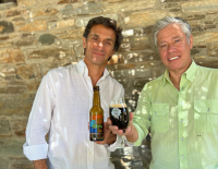 Νήσος και Coffee Island έχουν μεγάλα σχέδια για το «παιδί» τους