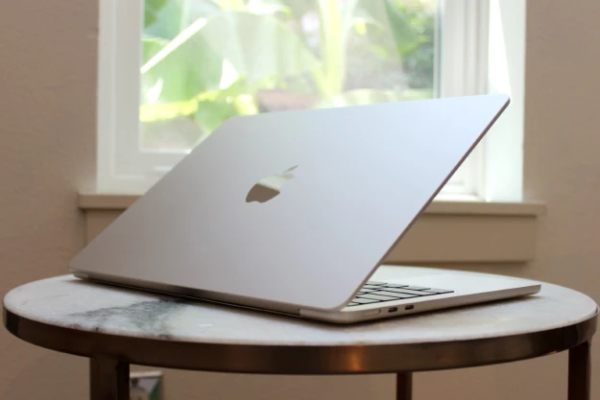 Η Apple σχεδιάζει νέο Mac χαμηλού κόστους - Πόσο θα πωλείται - Στόχος οι φοιτητές και τα σχολεία