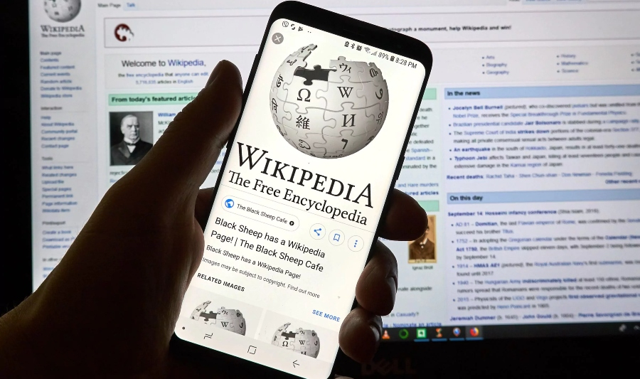 Wikipedia: Μείωση επισκεψιμότητας λόγω AI και κοινωνικών δικτύων
