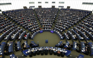 Εμπλοκή 163 ευρωβουλευτών σε υποθέσεις διαφθοράς και σκανδάλων