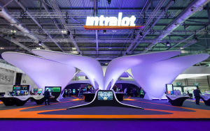 Στην CQ Lottery το 32,9% της Intralot