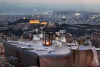 Αδ. Γεωργιάδης: Μέχρι τις 11 το βράδυ το ωράριο για τα εστιατόρια