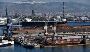 Τι αναφέρει η Αμερικανική Αναπτυξιακή Τράπεζα για τη χρηματοδότηση των Ναυπηγείων Ελευσίνας