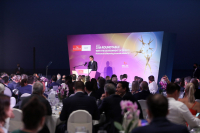 Economist 2022: Μεγάλη η πρόοδος της Ελλάδας σε τραπεζικό τομέα και οικονομία