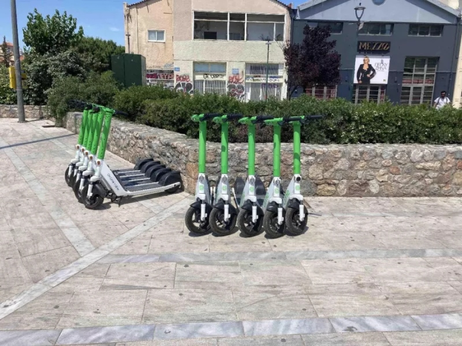 Lime: Εγκαινιάζει Ζώνες Υποχρεωτικής Στάθμευσης για πατίνια στο κέντρο της Αθήνας