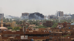 Σουδάν: Συνεχίζονται οι σφοδρές μάχες παρά τις εκκλήσεις για εκεχειρία - Στους 270 οι νεκροί