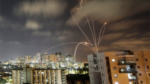 Τουλάχιστον 1.750 ρουκέτες εκτοξεύθηκαν από τη Λωρίδα της Γάζας εναντίον του Ισραήλ