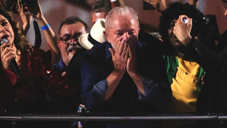 Βραζίλια: Ο Λούλα νέος πρόεδρος, επικράτησε με μικρή διαφορά του ακροδεξιού Μπολσονάρου