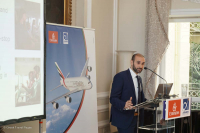 Emirates: Στην Ελλάδα τον Ιούνιο προς άγραν υποψηφίων εργαζομένων