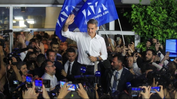 Μητσοτάκης: Σκληρή δουλειά, δεν θα ανεχθώ έπαρση και αλαζονεία (vid)