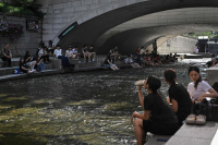 Νότια Κορέα: Δεκαέξι νεκροί από τον ακραίο καύσωνα – Ο υδράργυρος άγγιξε τους 42,5 βαθμούς