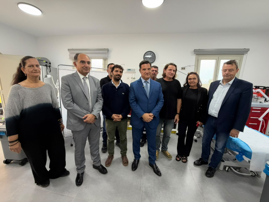 Εγκαινιάστηκε το ανακαινισμένο Κέντρο Υγείας Πάρου από τον Υπουργό Υγείας Άδωνι Γεωργιάδη