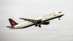 Η Air Canada αναστέλλει τις πτήσεις της προς την Κούβα