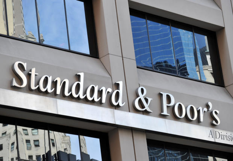 Standard & Poor’s: Αμετάβλητο στη βαθμίδα BB+ το αξιόχρεο της Ελλάδας - Σταθερό το outlook
