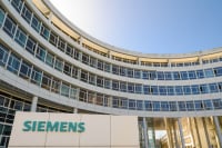 Siemens: Μεγάλη αύξηση στις παραγγελίες, κέρδη 2,46 δισ. ευρώ που ξεπερνούν τις προβλέψεις