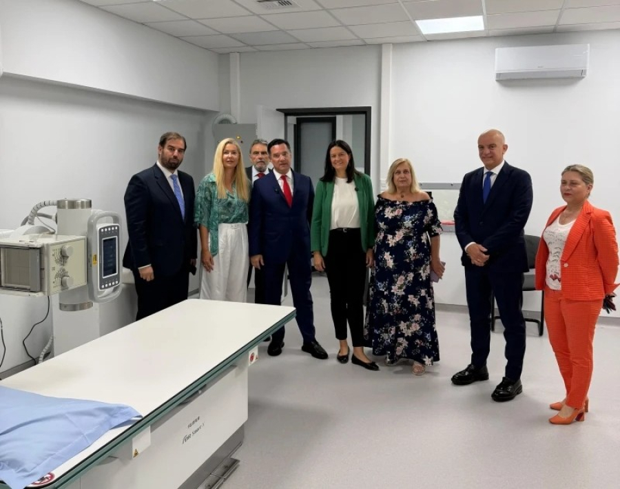 Εγκαινιάστηκε το ανακαινισμένο Κέντρο Υγείας Ζωγράφου από τους Αδ. Γεωργιάδη και Ν. Κεραμέως
