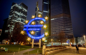Επιστροφή στη μείωση του χρέους σε επίπεδο ΕΕ ζητά ο Αυστριακός υπουργός Οικονομικών