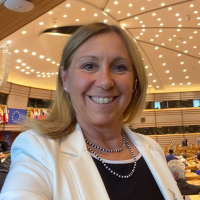 Η ιταλίδα ευρωβουλευτής Στεφανία Ζαμπέλι ερευνάται για απάτη