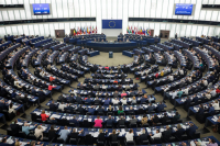 ΕΕ: Το ΕΚ ενέκρινε ταχύτερο ανεφοδιασμό στρατηγικών αποθεμάτων αερίου