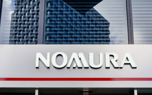 Nomoura: Αναμένει «θετική εξέλιξη» από την DBRS για Ελλάδα, αλλά ίσως...όχι επενδυτική βαθμίδα