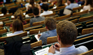 Στα ΑΕΙ η διευκρινιστική εγκύκλιος με τις λεπτομέρειες της διαδικασίας διαγραφής φοιτητών