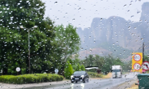 Έκτακτο δελτίο επιδείνωσης καιρού - Θυελλώδεις άνεμοι και κατά τόπους ισχυρές καταιγίδες το Σαββατοκύριακο