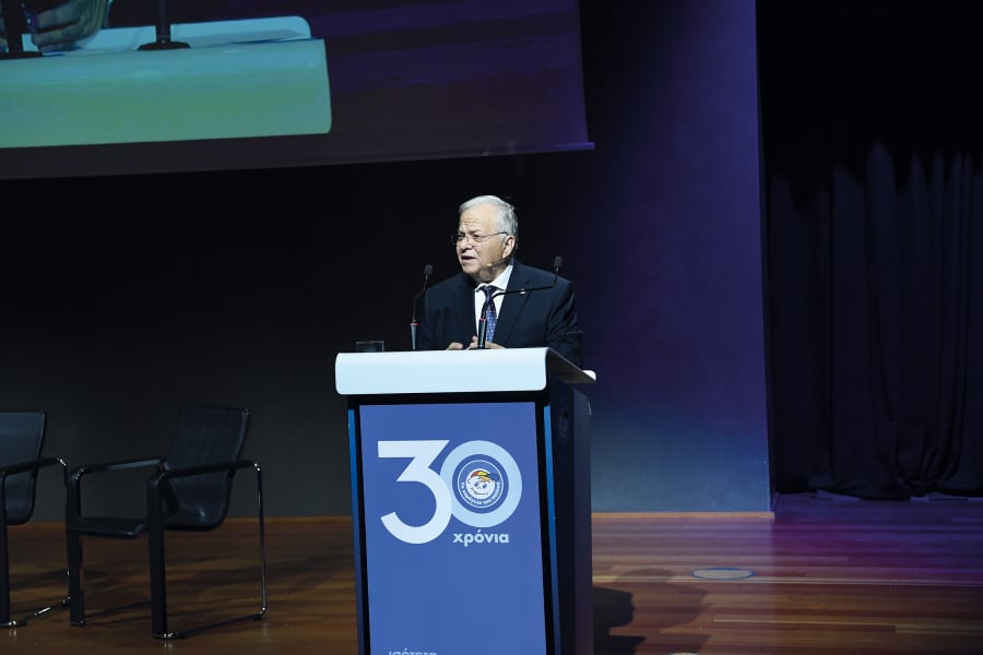 Kώστας Γιαννόπουλος