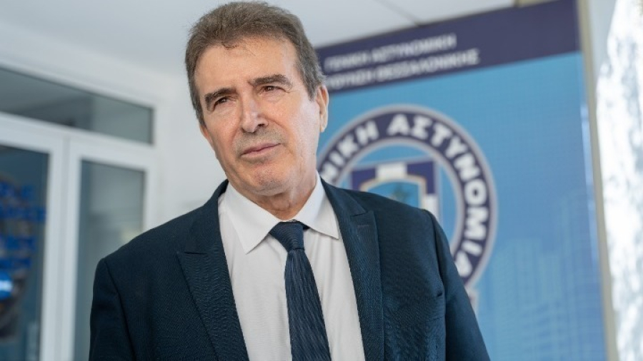 Χρυσοχοΐδης: «Δεν θα κάνουν κουμάντο στην Κρήτη οι νταήδες και οι τοπικές μαφίες» - Τι ανακοίνωσε για οπλοκατοχή