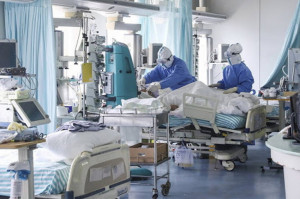 ΠΟΕΔΗΝ: Αναμονή διασωληνωμένων ασθενών για να βρεθεί ΜΕΘ