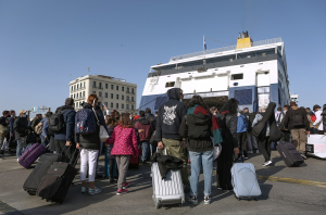 Κορυφώνεται η έξοδος του Πάσχα από τα λιμάνια με αυξημένη κίνηση και μέτρα ασφαλείας