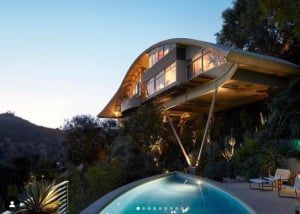 Rainbow House: Aρχιτεκτονικό αριστούργημα έναντι ...16 εκατ. ευρώ