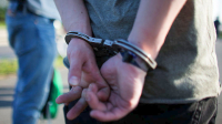 Συνελήφθη εφοριακός, υποσχόταν «κούρεμα χρεών»