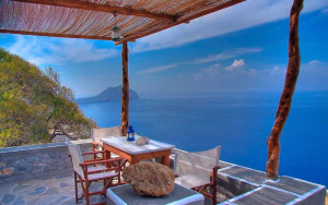 Εξοχικά εντός Αττικής ψάχνουν οι Αθηναίοι για τις ημέρες του Πάσχα - Στα ύψη η ζήτηση