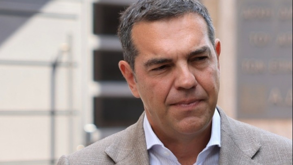 Τσίπρας: "Βιάστηκαν πολύ όσοι κήρυξαν τον ΣΥΡΙΖΑ απόντα. Θα είμαστε εδώ"