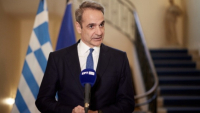 Γαλλία-Κυρ. Μητσοτάκης: Η Ελλάδα δεν είναι έτοιμη να στείλει στρατεύματα στην Ουκρανία