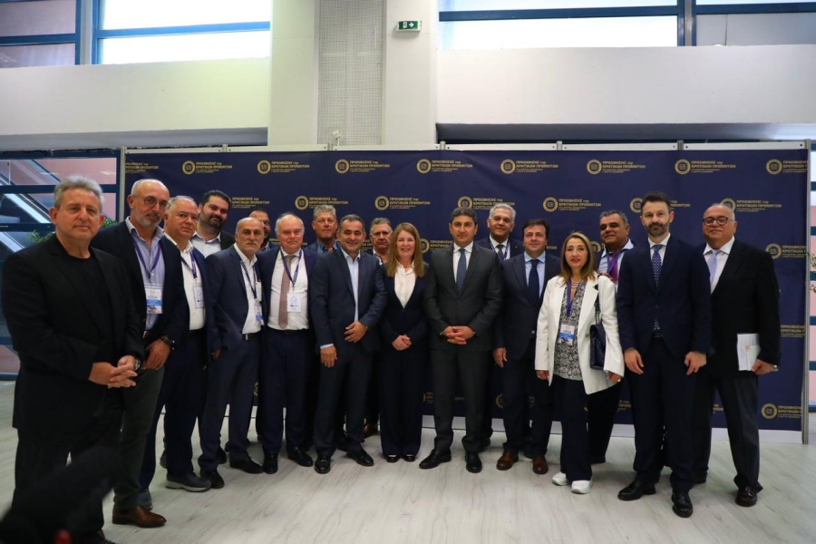 Λ. Αυγενάκης: Τα κρητικά προϊόντα μπορούν να κατακτήσουν τον κόσμο με τις ευκαιρίες της ψηφιακής εποχής