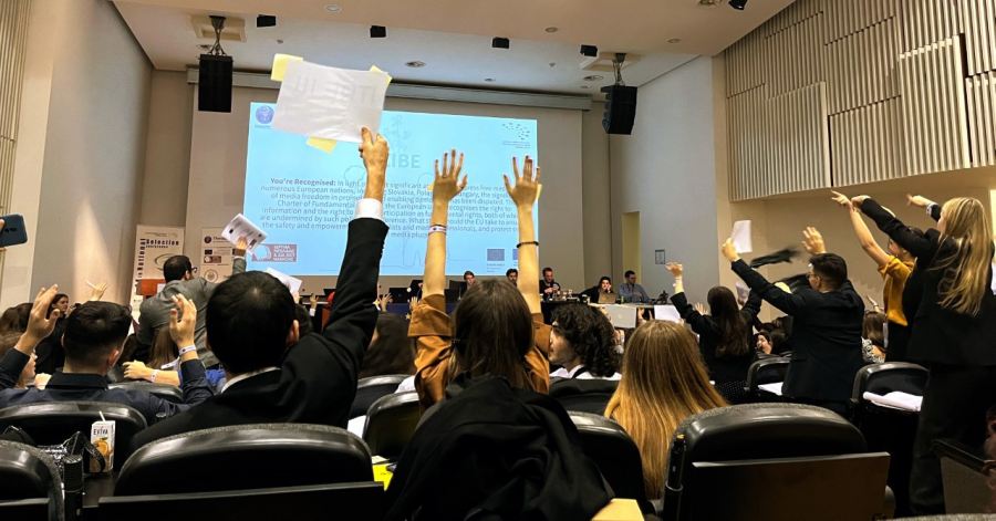 Στη Θεσσαλονίκη η 101η Διεθνής Σύνοδος του Ευρωπαϊκού Κοινοβουλίου Νέων