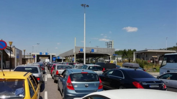 Θεσσαλονίκη: Υποτονική προς το παρόν η κίνηση στο τελωνείο Ευζώνων