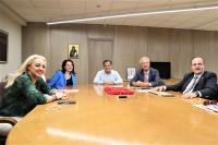 Συνάντηση του Υπουργού Εργασίας με τον Πρόεδρο της «ΕΛΛΑ-ΔΙΚΑ ΜΑΣ» και μέλη του Δ.Σ