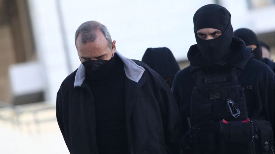 Δίκη 12χρονης στον Κολωνό: Ενοχή της μητέρας του παιδιού για μαστροπεία και πορνογραφία ζήτησε η εισαγγελέας