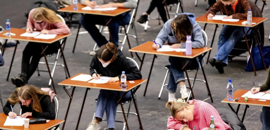 Μόνο το 9% απόφοιτων πανεπιστημίου στην ΕΕ έχουν σπουδάσει έστω και τρεις μήνες στο εξωτερικό