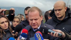 Υπέβαλε την παραίτησή του ο Κώστας Καραμανλής